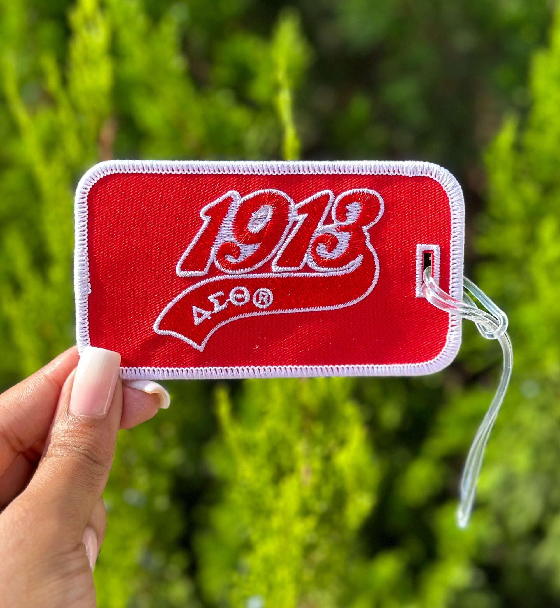 DST Red & White 1913 Embroidered Luggage Tag